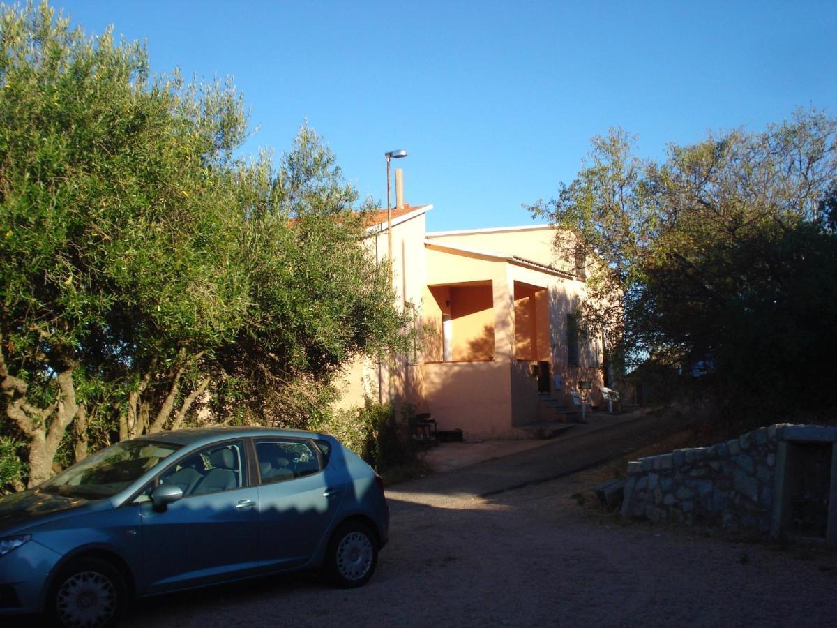 Casa Vacanza Costa Rossa Vista Mare Trinita d'Agultu e Vignola Екстер'єр фото