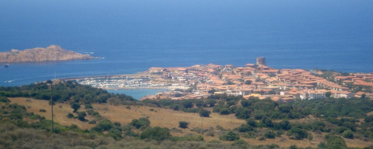 Casa Vacanza Costa Rossa Vista Mare Trinita d'Agultu e Vignola Екстер'єр фото