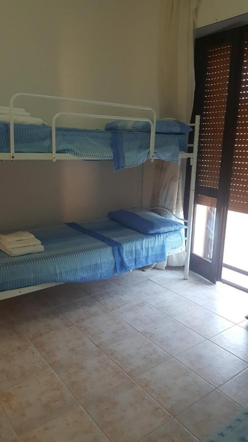 Casa Vacanza Costa Rossa Vista Mare Trinita d'Agultu e Vignola Екстер'єр фото